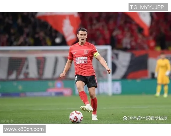 绵阳足球明星年仅19岁崭露头角引发全国关注与期待 绵阳足球明星年仅19岁崭露头角引发全国关注与期待