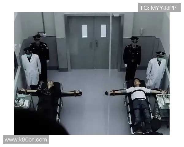 足球明星理发全过程揭秘从剪发到造型的精彩瞬间分享