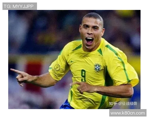 11号足球明星后卫的传奇之路与战术解析揭秘 11号足球明星后卫的传奇之路与战术解析揭秘